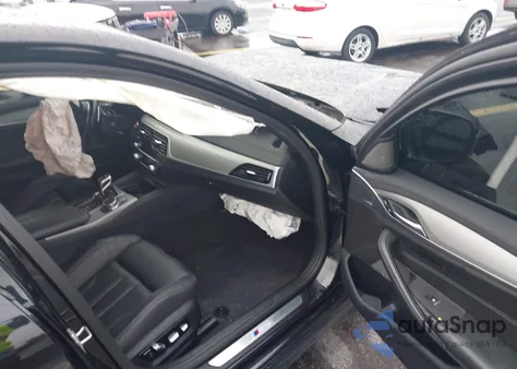 2021 BMW M5 z USA, uszkodzony, nr VIN WBS83CH07MCF87975